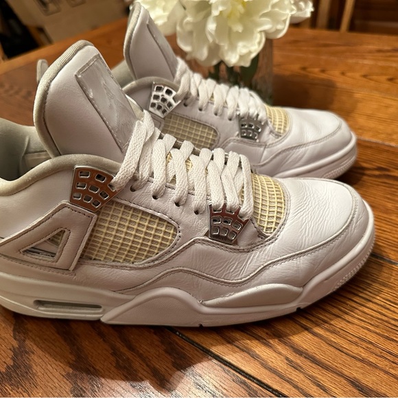 Jordan 4 Retro Pure Money (2017) Size 10 - Picture 2 of 10